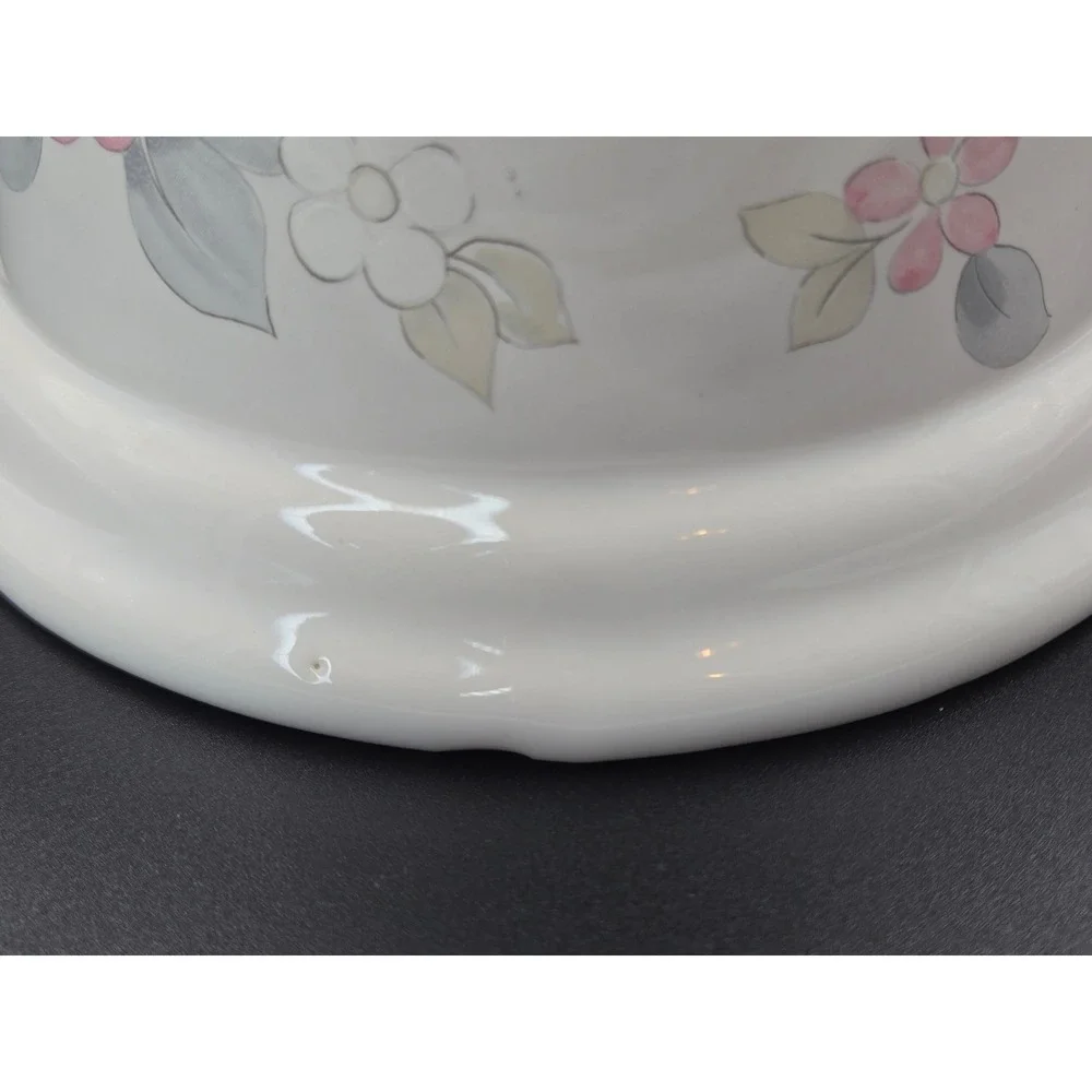 Pfaltzgraff Wyndham Spouted Gravy Boat Sauce Warmer with Handle Floral Cream